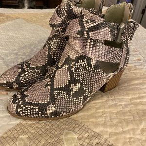 !!!!BRAND NEW!!!!Fergalicious Boots Size 7